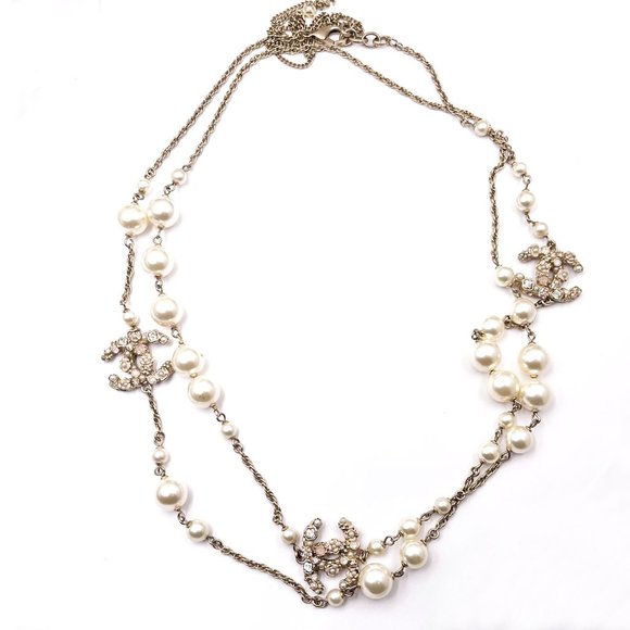 Chanel gold CC Pastel Flower Crystal Pearl Long Necklace - Picture 1 of 5